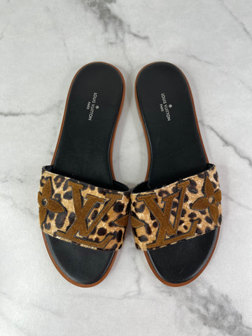 LOUIS VUITTON Leopard Print Calf Hair Lock It Flat Slide Sandals Size 37