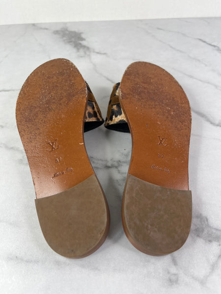 LOUIS VUITTON Leopard Print Calf Hair Lock It Flat Slide Sandals Size 37