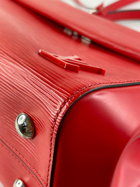 Louis Vuitton Red Epi Cluny MM Shoulder Bag