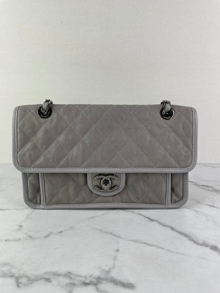 CHANEL Light Grey Caviar Quilted Medium French Riviera Flap Shoulder/Crossbody Bag
