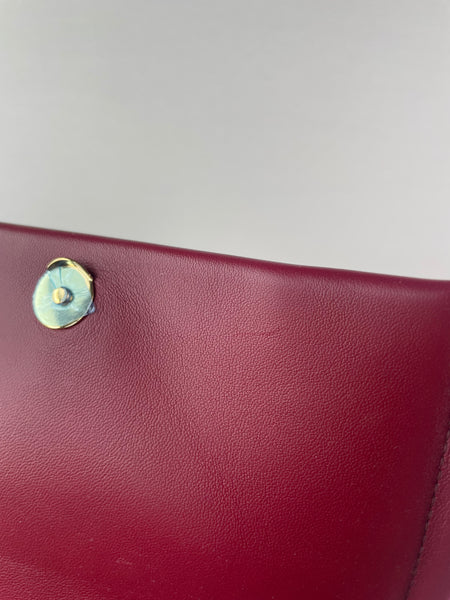 Valentino Deep Scarlet Vlogo Chain Clutch Crossbody/Shoulder Bag
