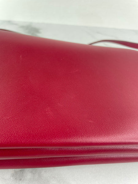 Valentino Deep Scarlet Vlogo Chain Clutch Crossbody/Shoulder Bag