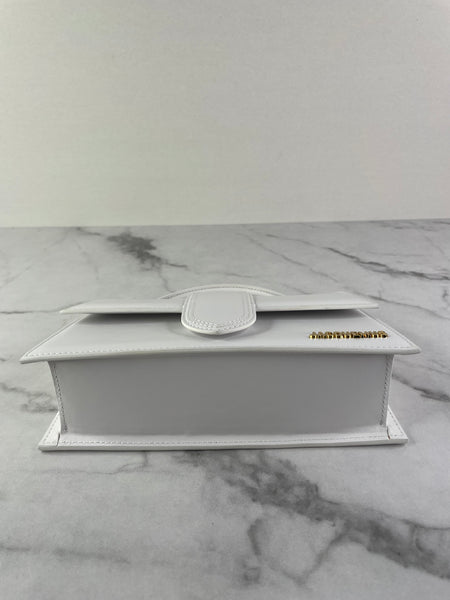 JACQUEMUS White Le Grand Bambino Shoulder/Crossbody Bag