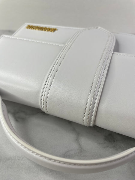 JACQUEMUS White Le Grand Bambino Shoulder/Crossbody Bag