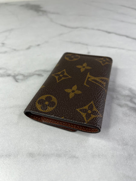 LOUIS VUITTON Monogram 6 Key Holder