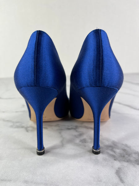 Manolo Blahnik HANGISI Blue Satin Jewel Buckle Pumps Size 34.5