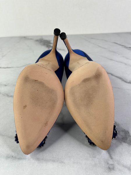 Manolo Blahnik HANGISI Blue Satin Jewel Buckle Pumps Size 34.5