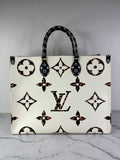 LOUIS VUITTON Caramel Brown/Ivory Monogram Giant Jungle Onthego GM Tote Bag