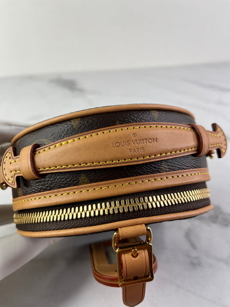 Louis Vuitton Monogram Mini Boite Chapeau Crossbody/Shoulder Bag