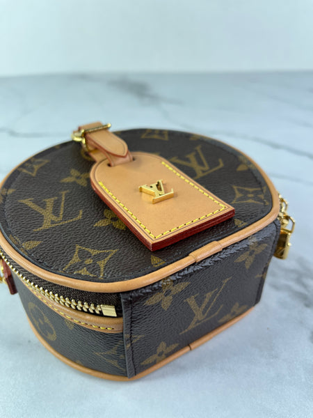 Louis Vuitton Monogram Mini Boite Chapeau Crossbody/Shoulder Bag