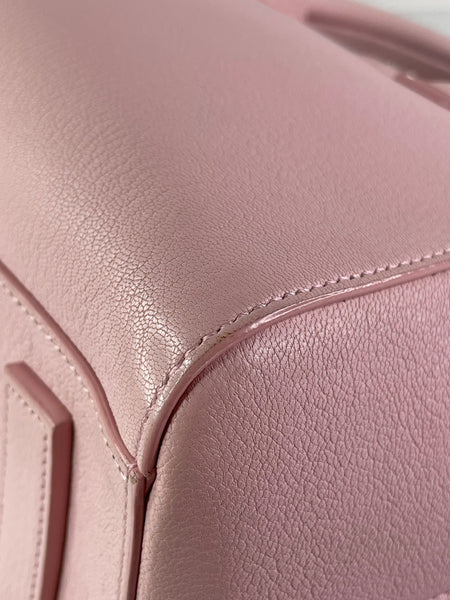 GIVENCHY Pink Grained Leather Small Antigona Shoulder Bag
