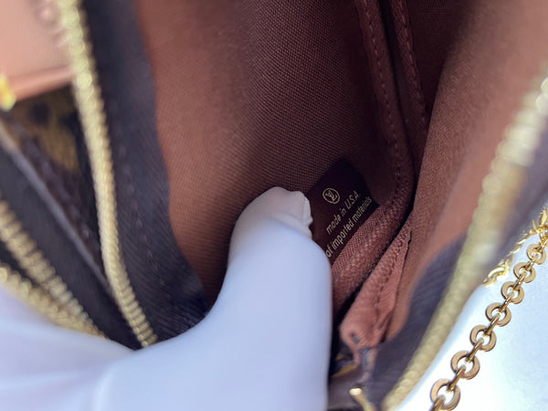 Louis Vuitton Light Pink Multi Pochette Accessoires Crossbody/Shoulder Bag