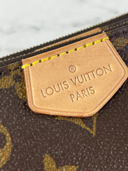 Louis Vuitton Light Pink Multi Pochette Accessoires Crossbody/Shoulder Bag