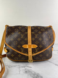 LOUIS VUITTON Monogram Saumur 30 Crossbody/Shoulder Bag