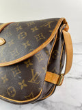 LOUIS VUITTON Monogram Saumur 30 Crossbody/Shoulder Bag