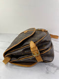 LOUIS VUITTON Monogram Saumur 30 Crossbody/Shoulder Bag