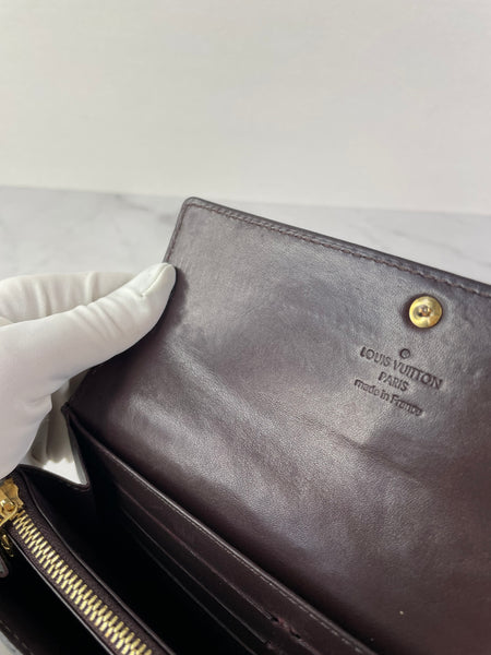 LOUIS VUITTON Amarante Monogram Vernis Sarah Walle