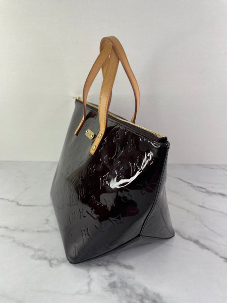 LOUIS VUITTON Amarante Vernis Bellevue PM Bag