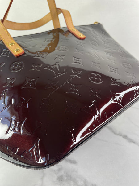 LOUIS VUITTON Amarante Vernis Bellevue PM Bag