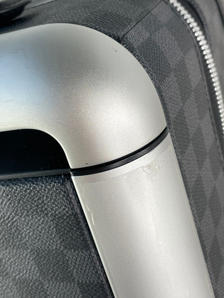 LOUIS VUITTON Damier Graphite Canvas HORIZON 55 Luggage