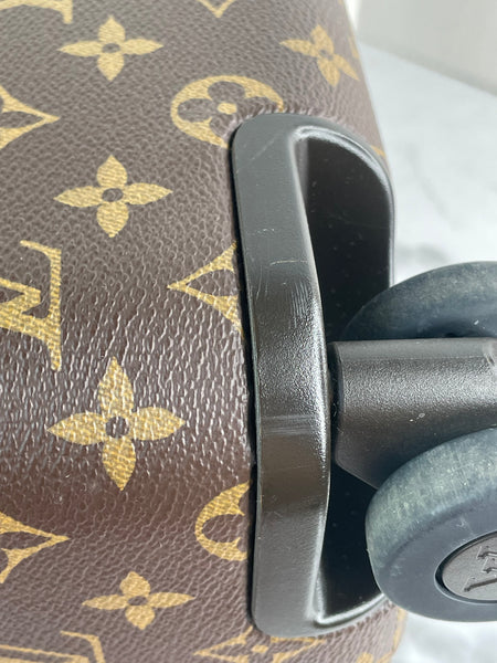 LOUIS VUITTON Monogram Canvas HORIZON 55 Luggage