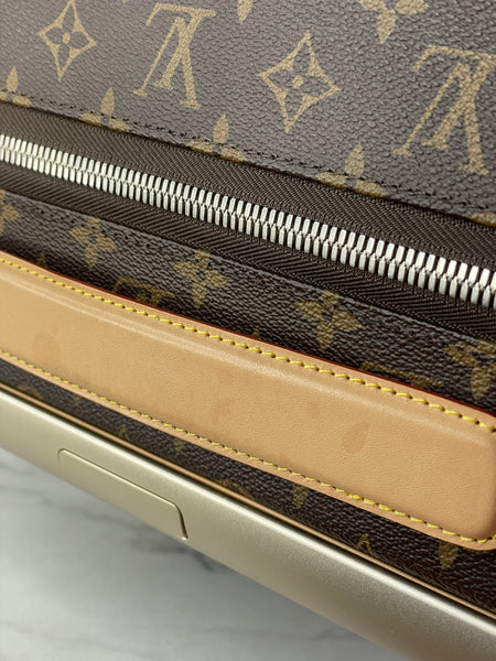 LOUIS VUITTON Monogram Canvas HORIZON 55 Luggage