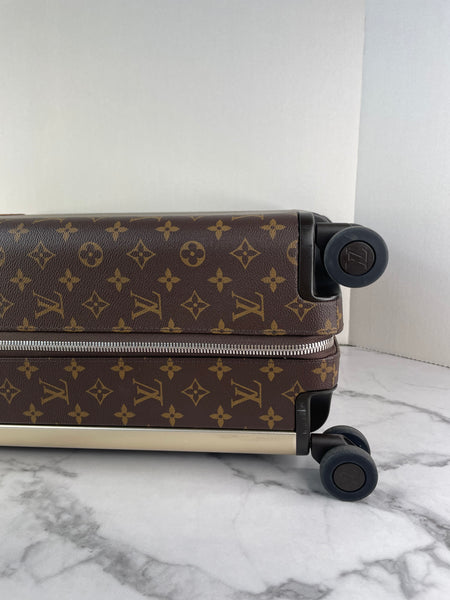 LOUIS VUITTON Monogram Canvas HORIZON 55 Luggage