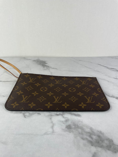 LOUIS VUITTON Monogram Wristlet/Clutch