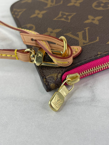 LOUIS VUITTON Monogram Wristlet/Clutch