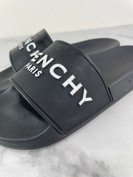 GIVENCHY Black Rubber Slide Flat Sandals Size 37