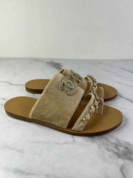 CHANEL Beige Velvet CC Chain Flat Sandals Size 36.5