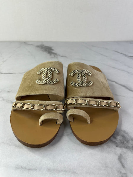 CHANEL Beige Velvet CC Chain Flat Sandals Size 36.5