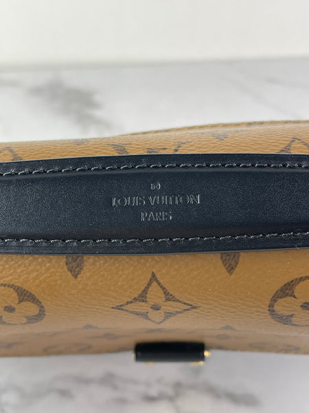 Louis Vuitton Pochette Métis Monogram Reverse Canvas Crossbody/Shoulder Bag