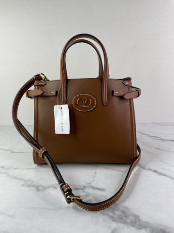 Valentino Garavani Tobacco Brown Leather Antibes Small Shopping Tote Shoulder/Crossbody Bag