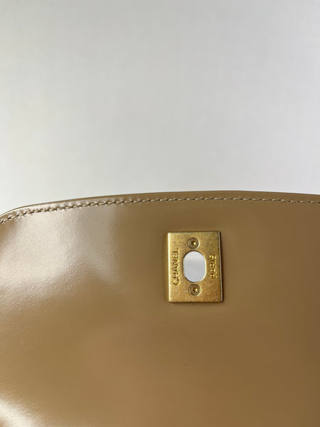 CHANEL Beige Quilted Shiny Calfskin/Suede Goatskin Mini Messenger Shoulder/Crossbody Bag