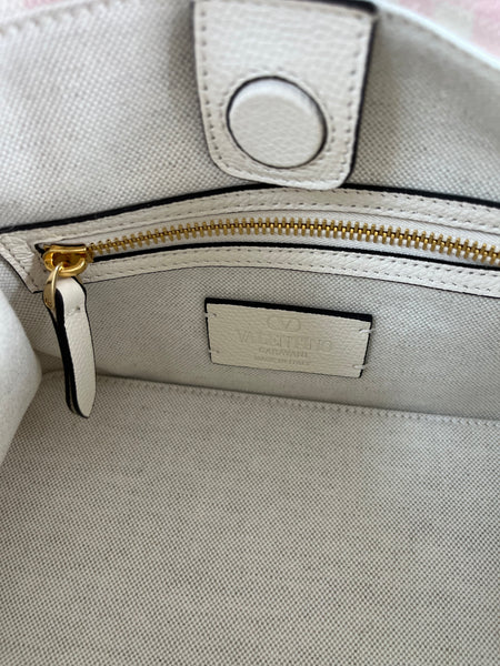Valentino Pink/Ivory Antibes Small Shopping Crossbody/Shoulder Bag In Vichy Le Chat De La Maison Canvas