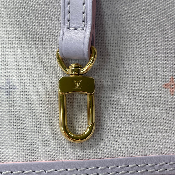 Louis Vuitton Sunrise Pastel Monogram Giant Spring In The City Neverfull MM Tote Bag