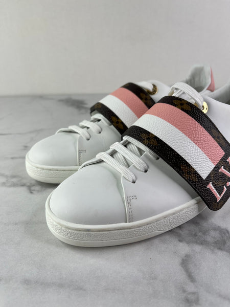 LOUIS VUITTON Women’s White Calfskin Monogram Striped Frontrow Sneakers Size 35.5 (fits US 6.5-7)