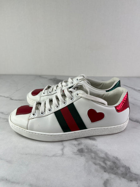 GUCCI Women’s White Calfskin Web Heart Embroidered Womens Ace Sneakers Size 35 (fits US 6)
