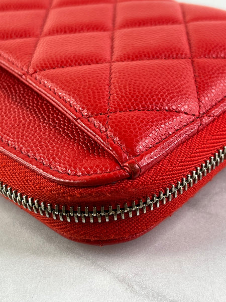 CHANEL Red Caviar Long Zipped Wallet