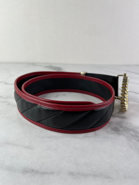 GUCCI Black/Romantic Cherry Red Azalea Calfskin Matelasse Diagonal Torchon Double G Belt Size 80/32