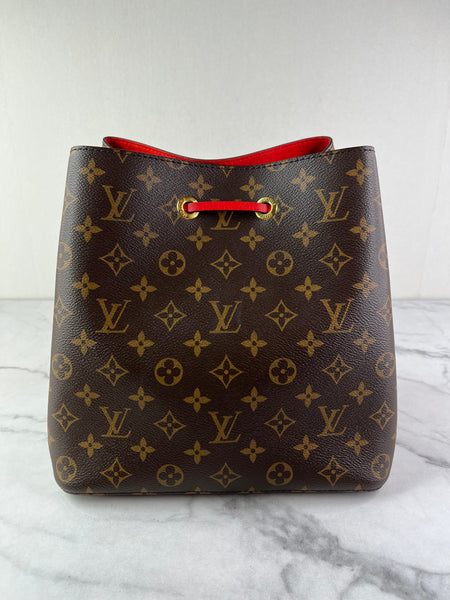 LOUIS VUITTON NéoNoé MM Monogram Red Crossbody/Shoulder Bag