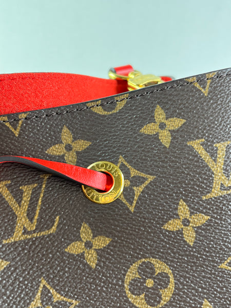 LOUIS VUITTON NéoNoé MM Monogram Red Crossbody/Shoulder Bag