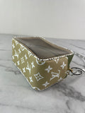 LOUIS VUITTON Monogram Kaki Giant Beach Pouch/Shoulder Bag