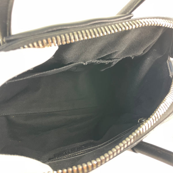 GIVENCHY Black Grained Leather Small Antigona Shoulder Bag