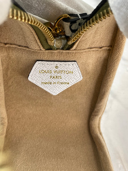 LOUIS VUITTON Monogram Kaki Giant Beach Pouch/Shoulder Bag