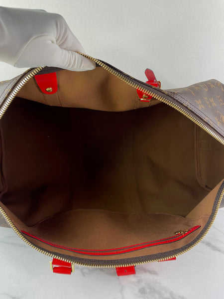 LOUIS VUITTON Monogram Keepall Bandoulière 50 Coquelicot Red