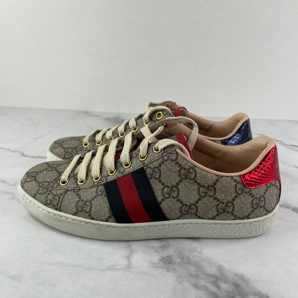 GUCCI Ladies Ace GG Supreme Canvas Sneakers Size 36