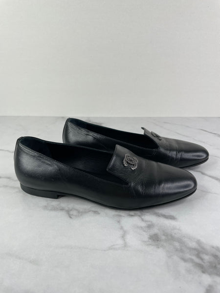 CHANEL CC Black Loafers Size 35.5