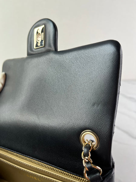 CHANEL Black Lambskin Quilted Mini Rectangular Pearl Crush Flap Crossbody/Shoulder Bag